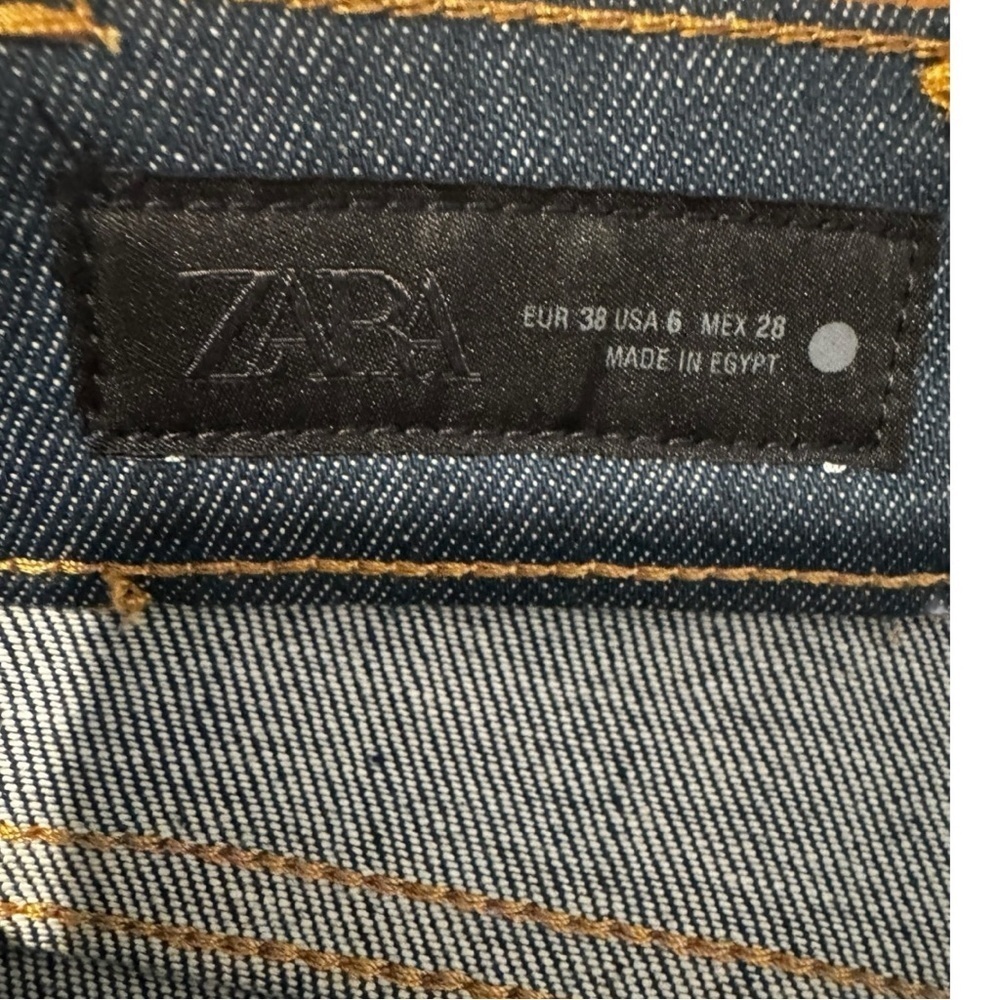 ZARA ZW Collection High Rise Bootcut Cropped Jeans β Size 6 NWT - Picture 3 of 5